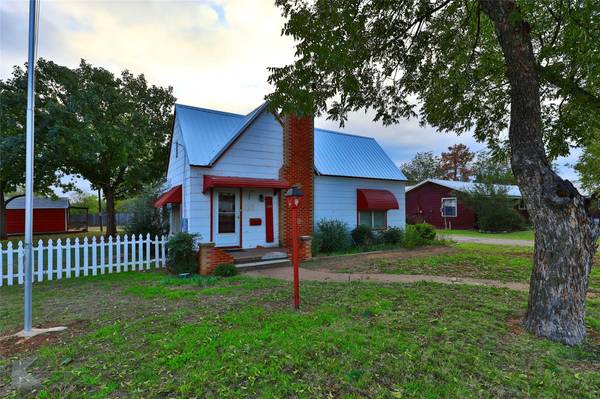 749 Race Street, Baird, TX 79504