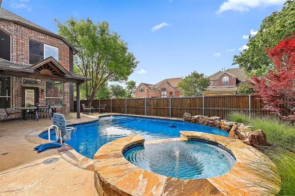 Mckinney, TX 75072,2112 White Oak Road