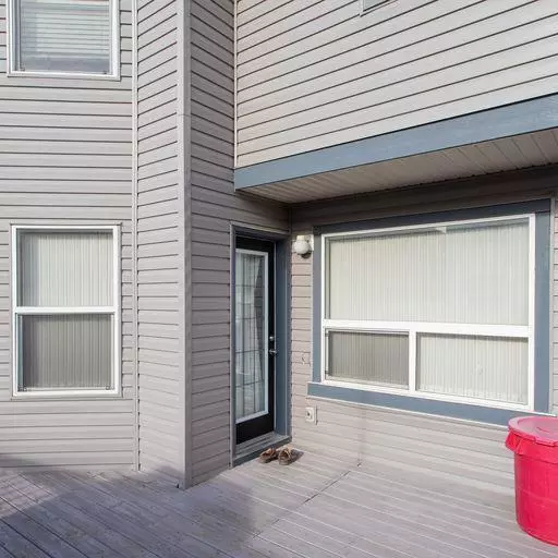 Calgary, AB T3J 0C5,153 saddlecrest CRES NE