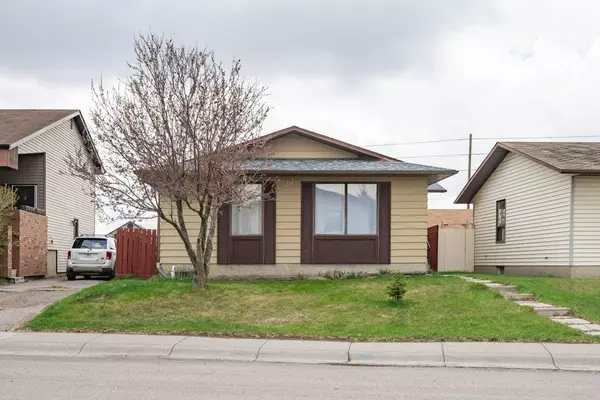 Calgary, AB T3K 1K7,200 Beddington CIR NE