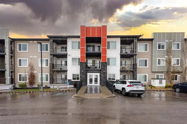 Calgary, AB T3R 0W7,16 Sage Hill TER NW #118