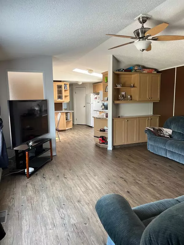 Beaverlodge, AB T0H 0C0,514 6th AVE