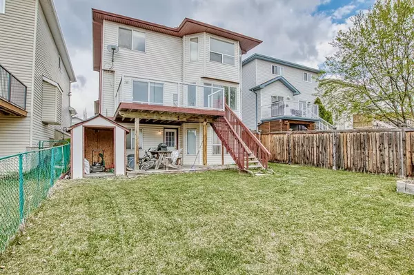 Calgary, AB T3L 2G2,166 Tuscarora PL NW