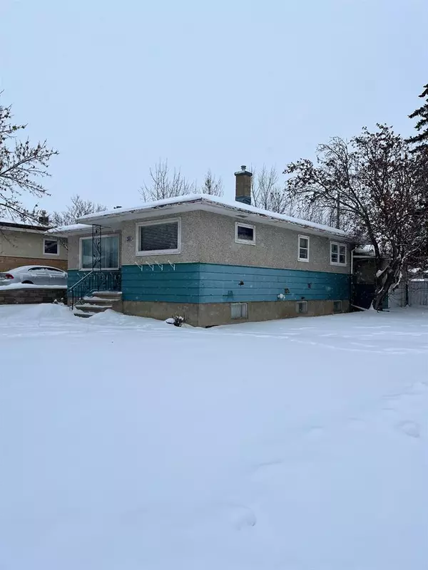 Lethbridge, AB T1H 3G3,311 18 ST N