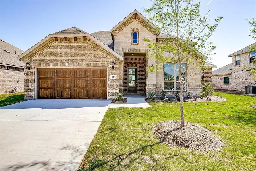 5018 Ridgehurst, Midlothian, TX 76065