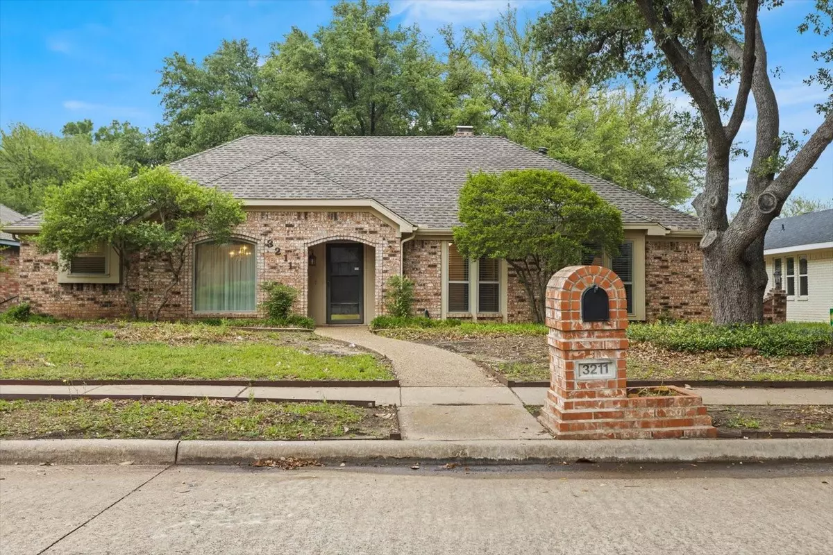 Plano, TX 75074,3211 Raintree Drive