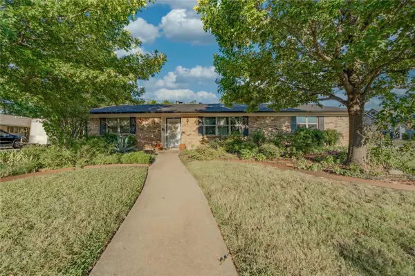 1229 Bellemead Drive, Denton, TX 76201