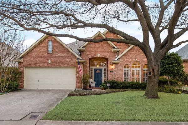 3879 Lakeview Court, Addison, TX 75001