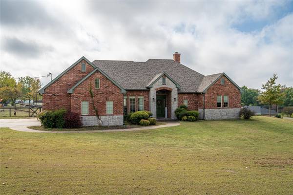 126 Golden Road, Sherman, TX 75090