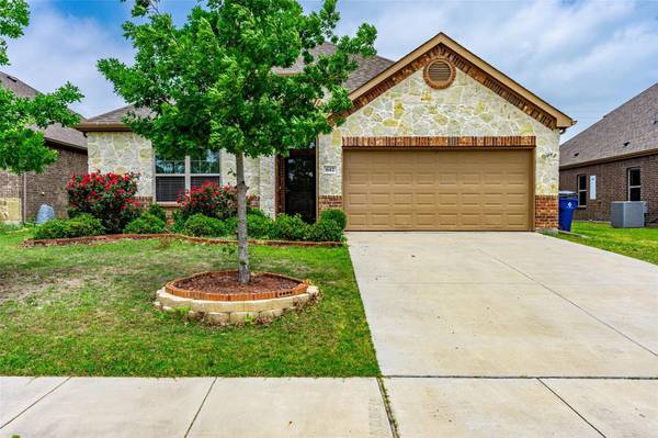 642 Teakwood Drive, Greenville, TX 75402