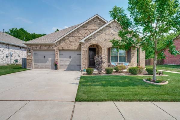 1740 Wildflower Lane, Wylie, TX 75098