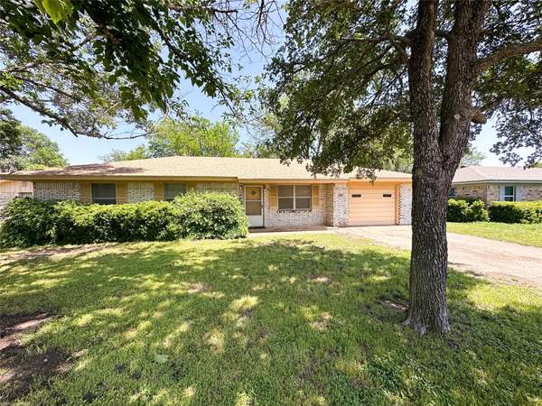 314 Baize Drive, Gatesville, TX 76528