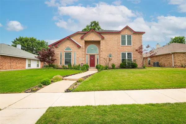 Sachse, TX 75048,6907 Cottonwood Circle