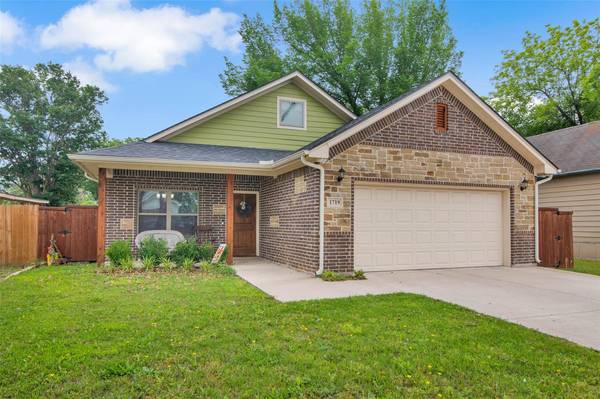 1719 S Travis Street,  Sherman,  TX 75090