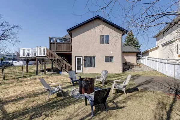 Airdrie, AB T4A2B2,36 Morris PL SE