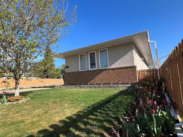 Coaldale, AB T1M 1h9,2124 21 AVE