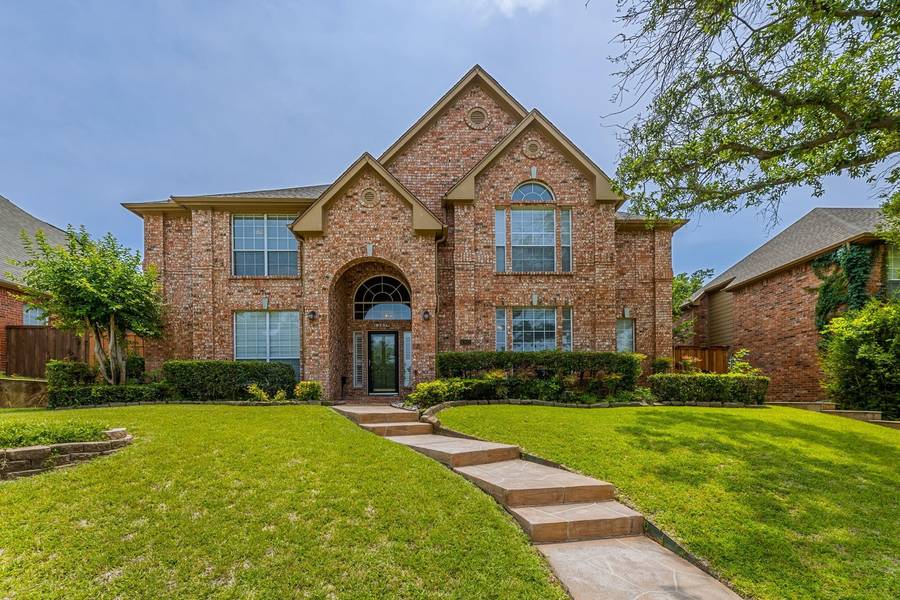 1307 Edgewood Court, Carrollton, TX 75007