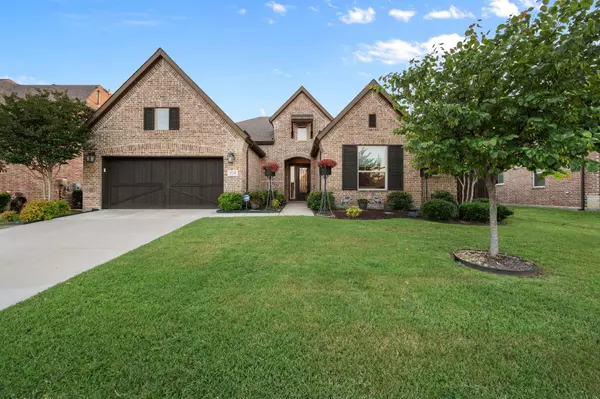 536 Hidden Meadow Drive, Keller, TX 76248