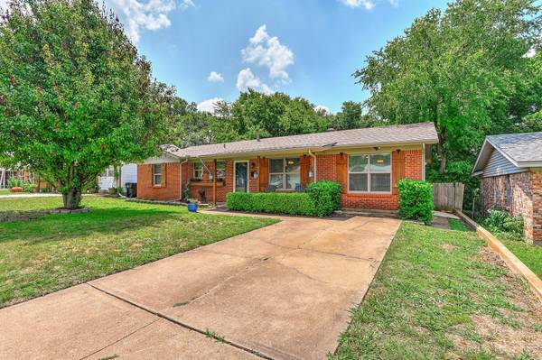 168 Chickadee Lane,  Denison,  TX 75020