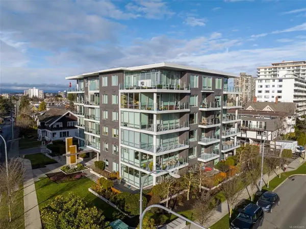 Victoria, BC V8V 2P2,200 Douglas St #406