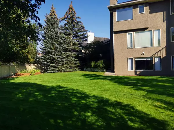 Calgary, AB T3L 1V3,44 Scenic Ridge PL NW