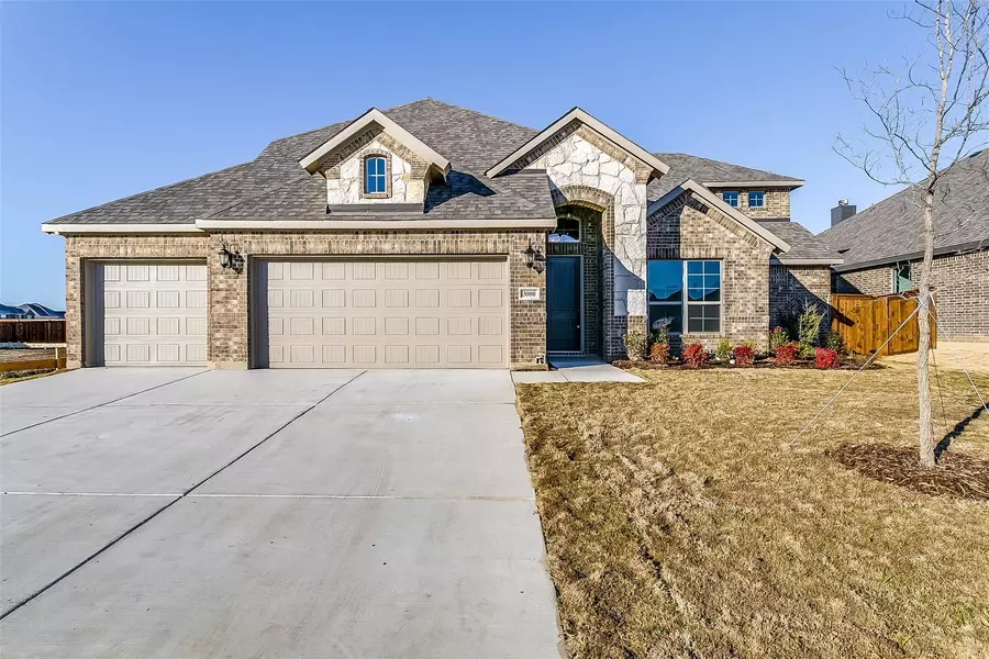 3000 Shires Drive, Mansfield, TX 76084