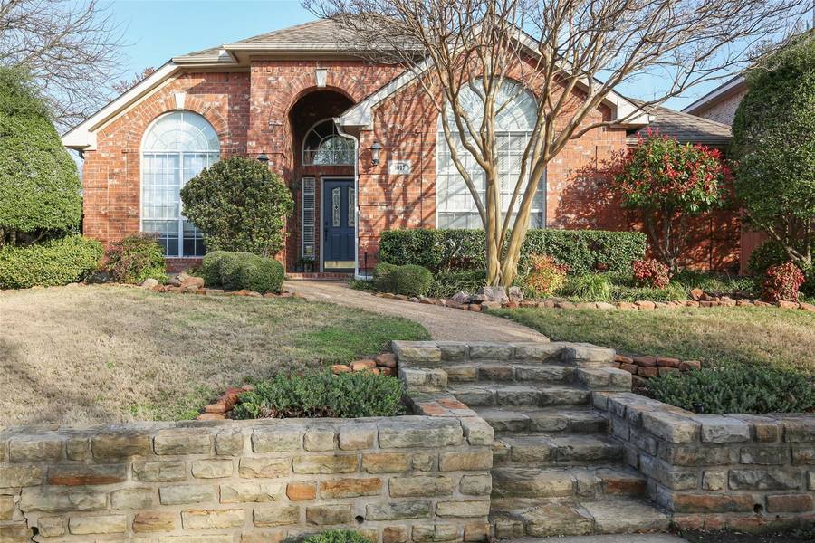 3017 Isle Royale Drive, Plano, TX 75025