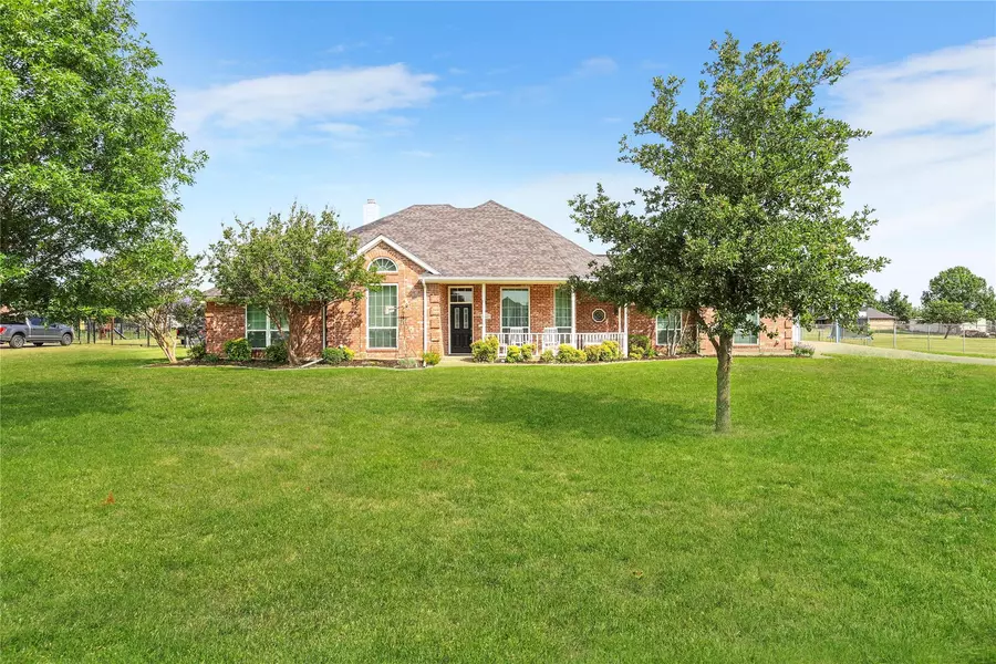 10623 Jennifer Circle, Forney, TX 75126