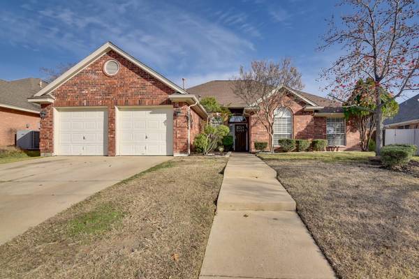 2009 Nugent Drive, Mansfield, TX 76063