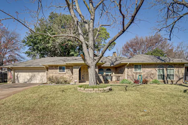 1113 Cypress Point, Mansfield, TX 76063