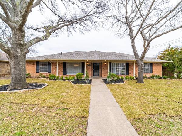 2101 Westridge Drive, Plano, TX 75075