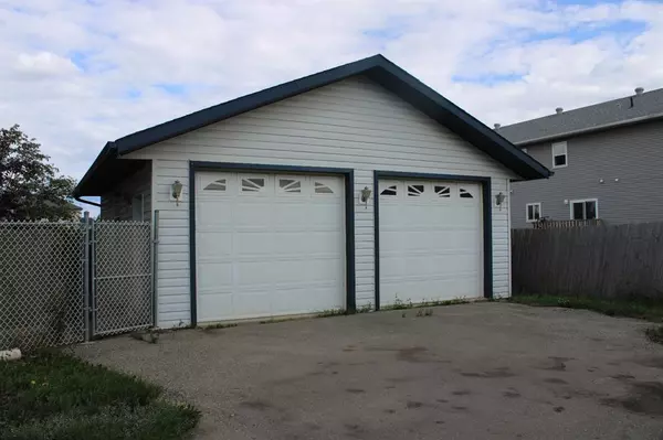 Grande Prairie, AB T8V 7R9,9205 94 AVE