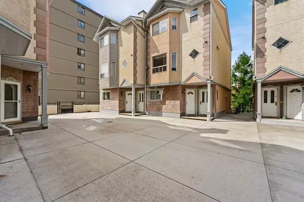 Calgary, AB T2R 1R3,1513 11 ST SW