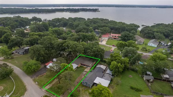 East Tawakoni, TX 75472,275 Harris Harbor