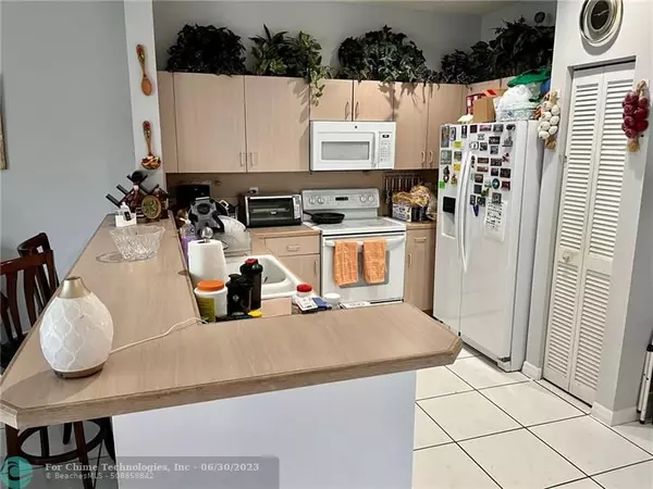 Weston, FL 33326,672 STANTON DR