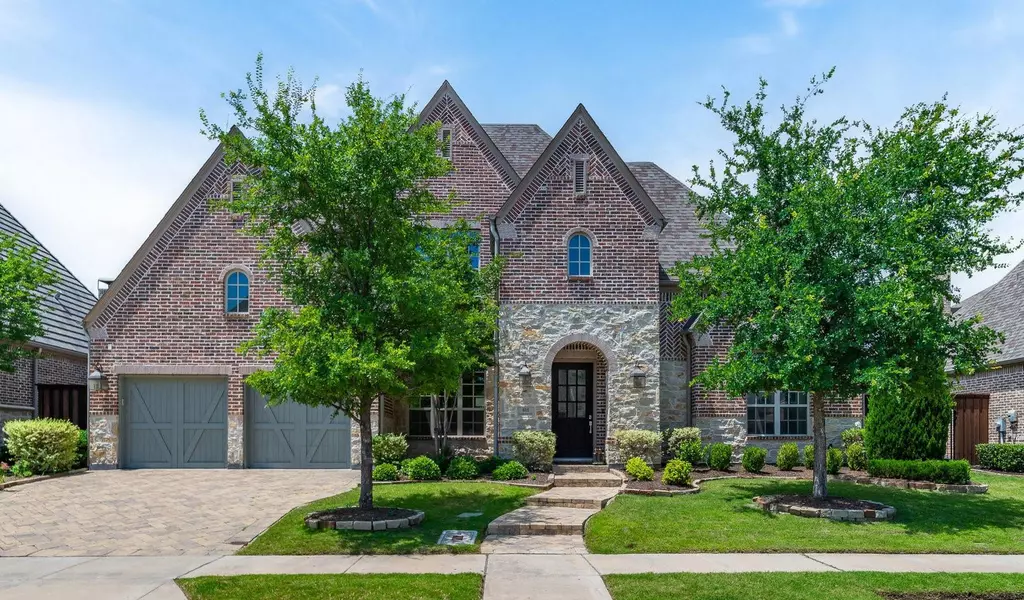 611 Fountainview Drive, Irving, TX 75039