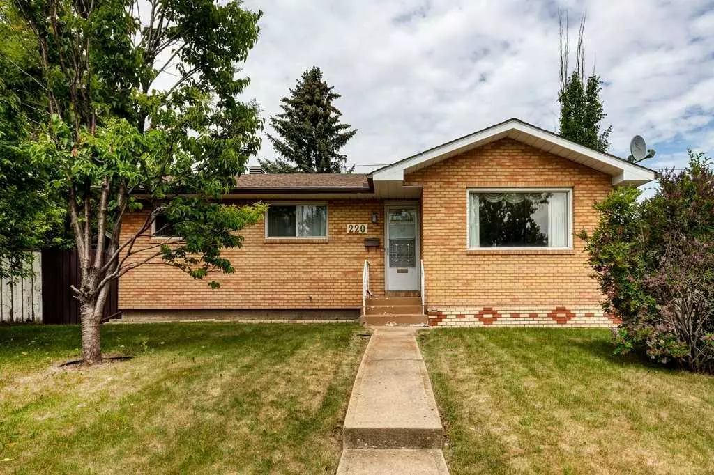 Calgary, AB T2K 3W4,220 Travis PL NE