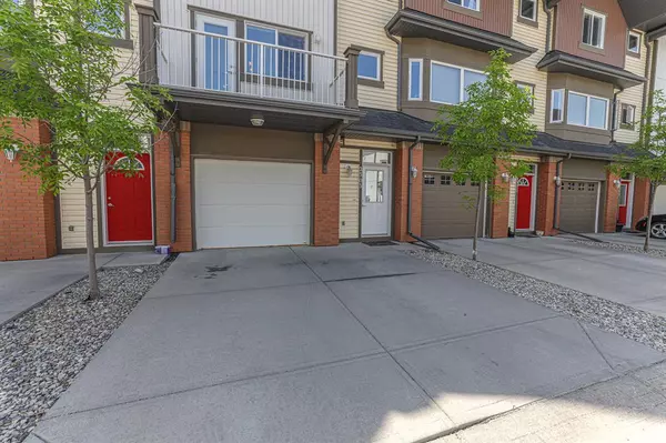 Calgary, AB T3H 0K8,2303 Wentworth Villas SW