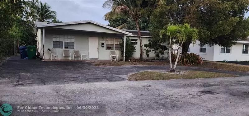 4321 NW 27th St, Lauderhill, FL 33313