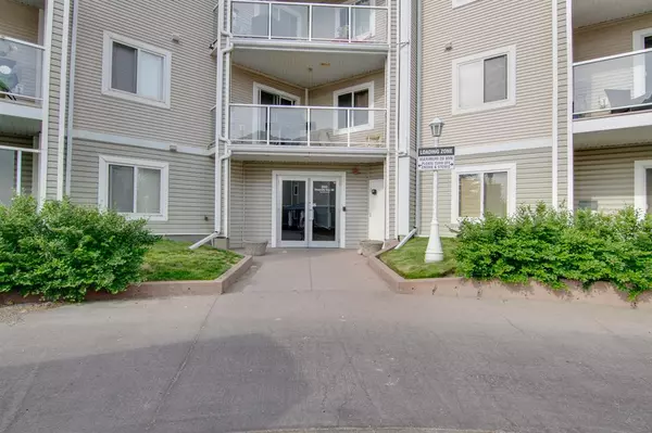 Calgary, AB T2Y 3Z6,260 Shawville WAY SE #124