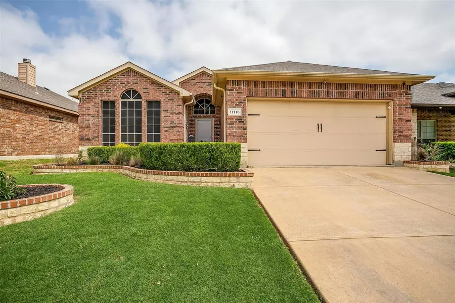 11116 Hawks Landing Road, Fort Worth, TX 76052