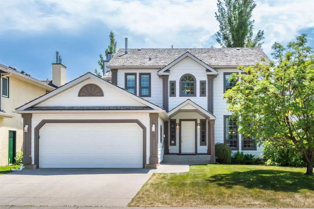 Calgary, AB T2W 5Y9,400 Woodbriar CIR SW