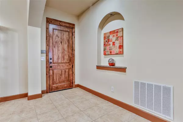 Irving, TX 75039,6631 Via Positano #203