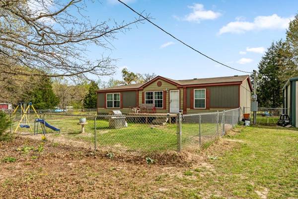 7522 County Road 3704, Athens, TX 75752