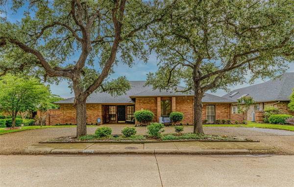 5723 Twin Brooks Drive, Dallas, TX 75252