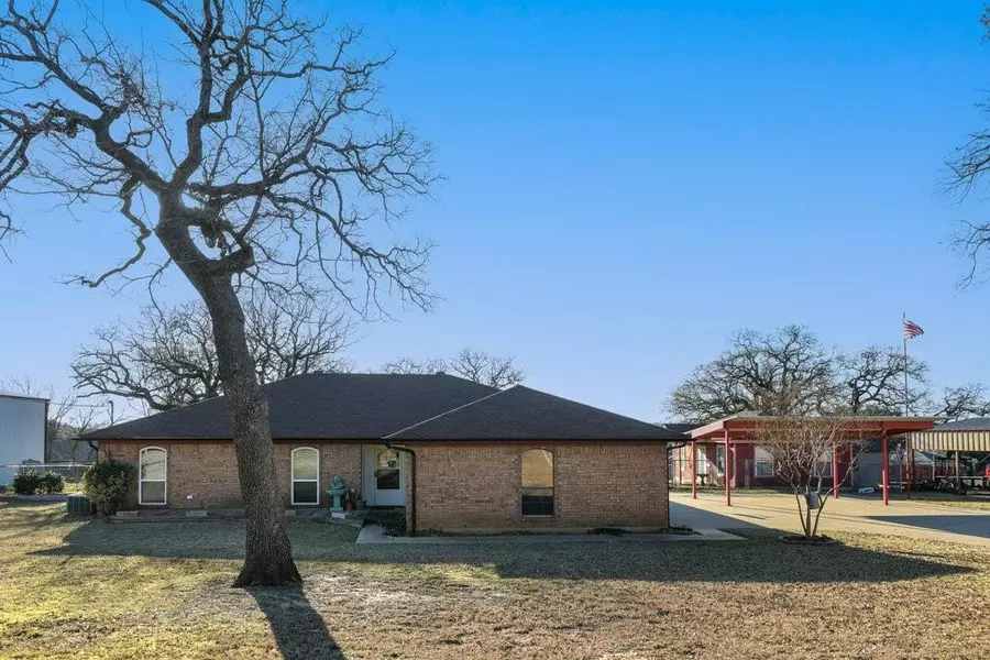 8220 County Road 518, Burleson, TX 76028