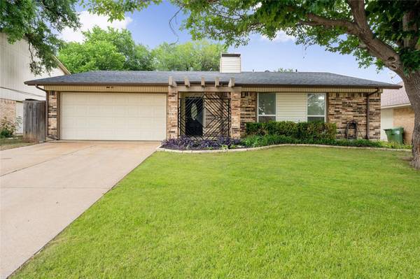 221 Wildfire Drive, Lewisville, TX 75067