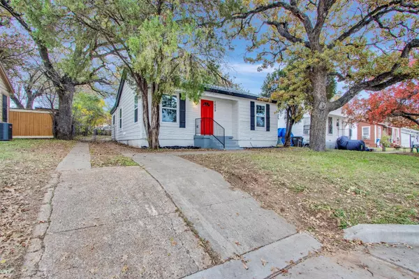 1609 Andrew Avenue, Fort Worth, TX 76105