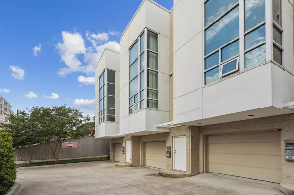 4136 Buena Vista Street, Dallas, TX 75204