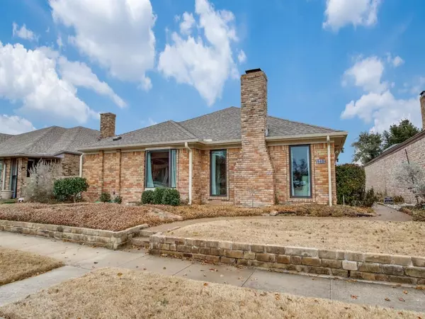 Richardson, TX 75081,1211 Whispering Oaks Lane